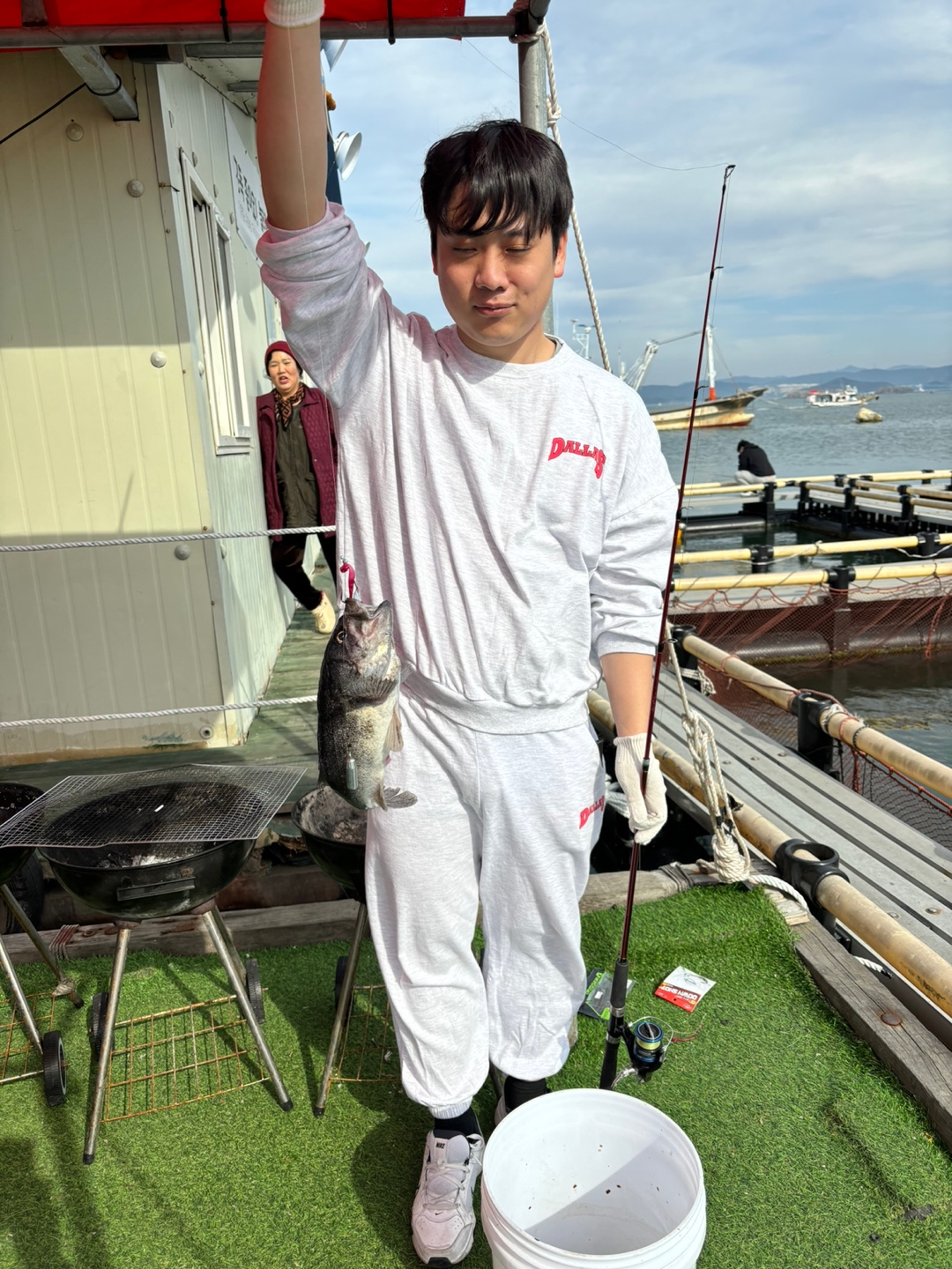 잘 놀구 잘 먹고 왔습니다.~^^