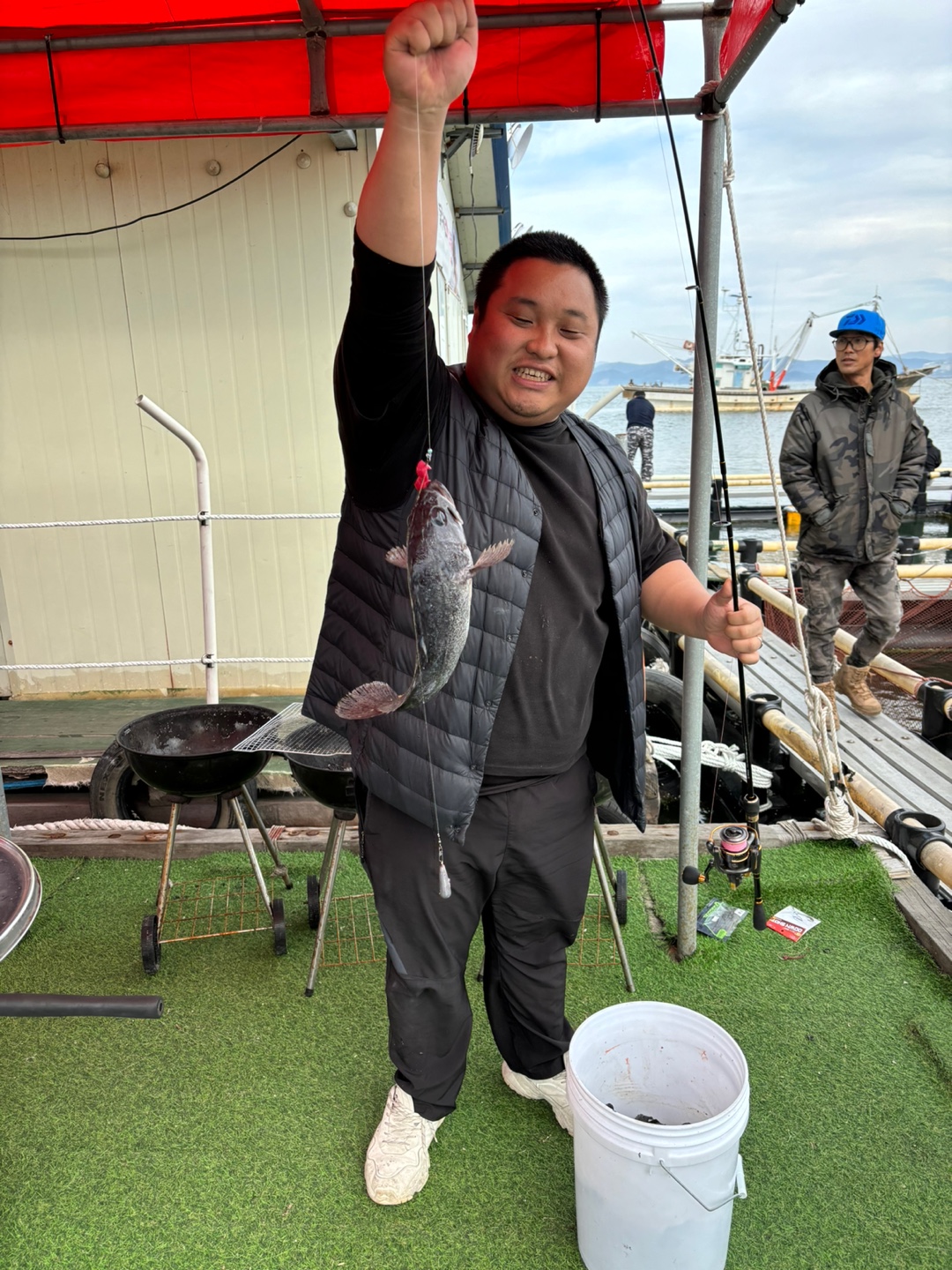 잘 놀구 잘 먹고 왔습니다.~^^